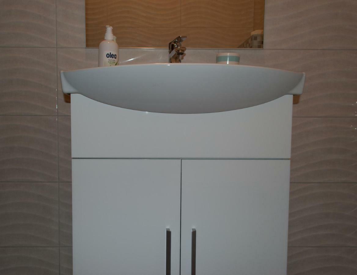 Iva Apartment Kastela Bagian luar foto