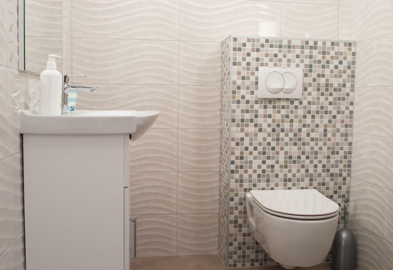 Iva Apartment Kastela Bagian luar foto