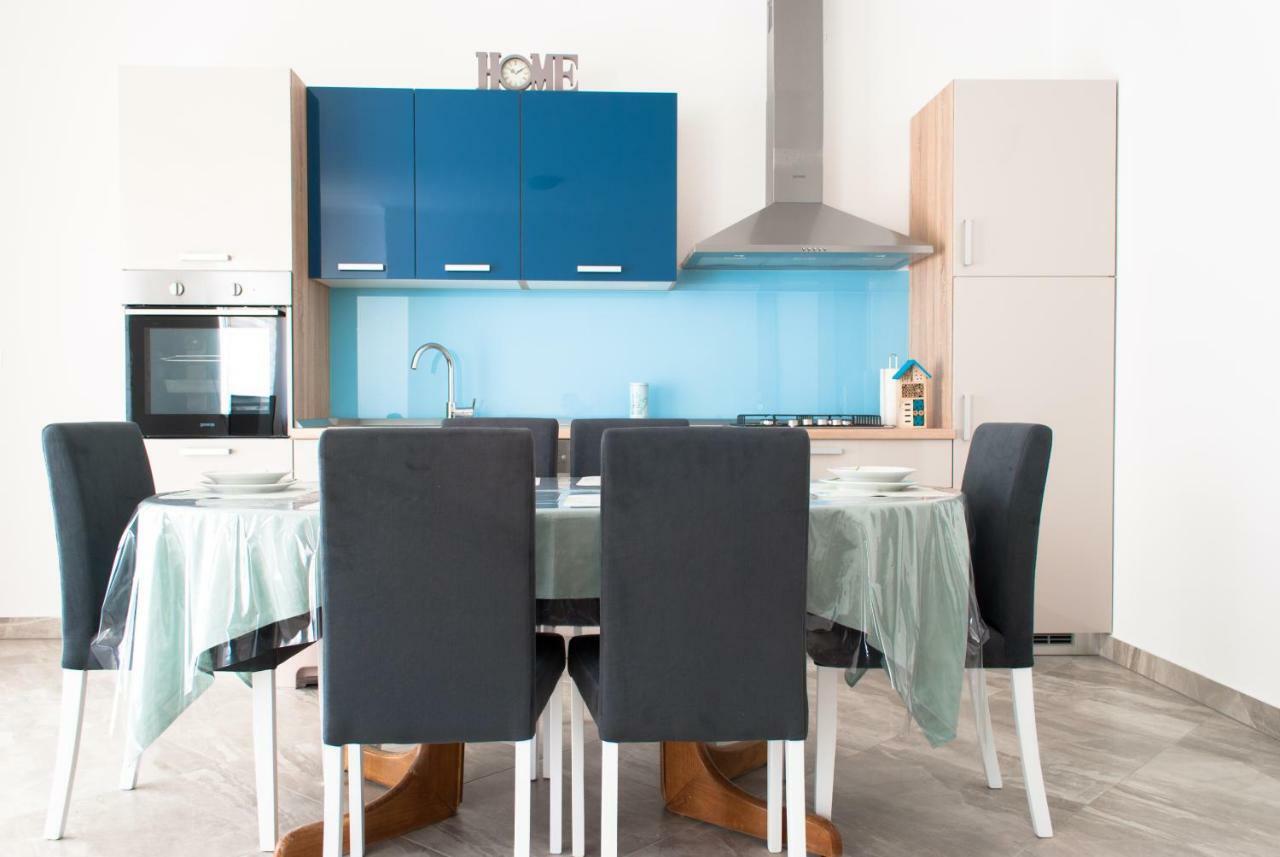 Iva Apartment Kastela Bagian luar foto